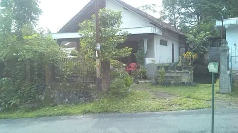 Dijual Cepat - Tanah + Bangunan di Sleman 1