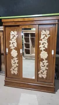 Dijual Lemari Sliding 3 Pintu - Kayu Jati 3