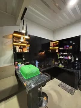Dijual Rumah 2 Lantai - SHM 5
